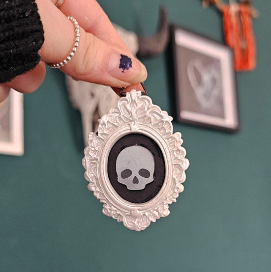 Skull mini frame