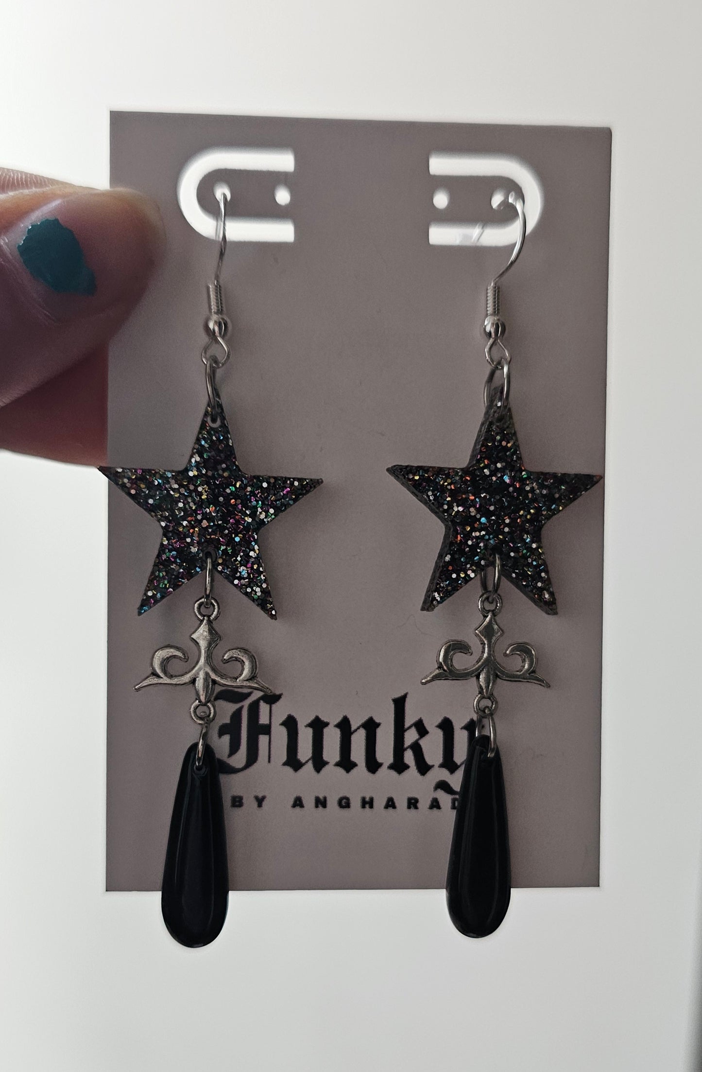 Shooting star earrings