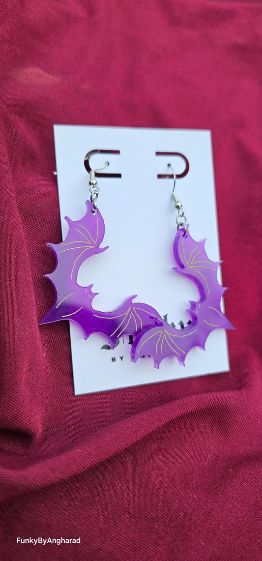 Creature of the night - purple