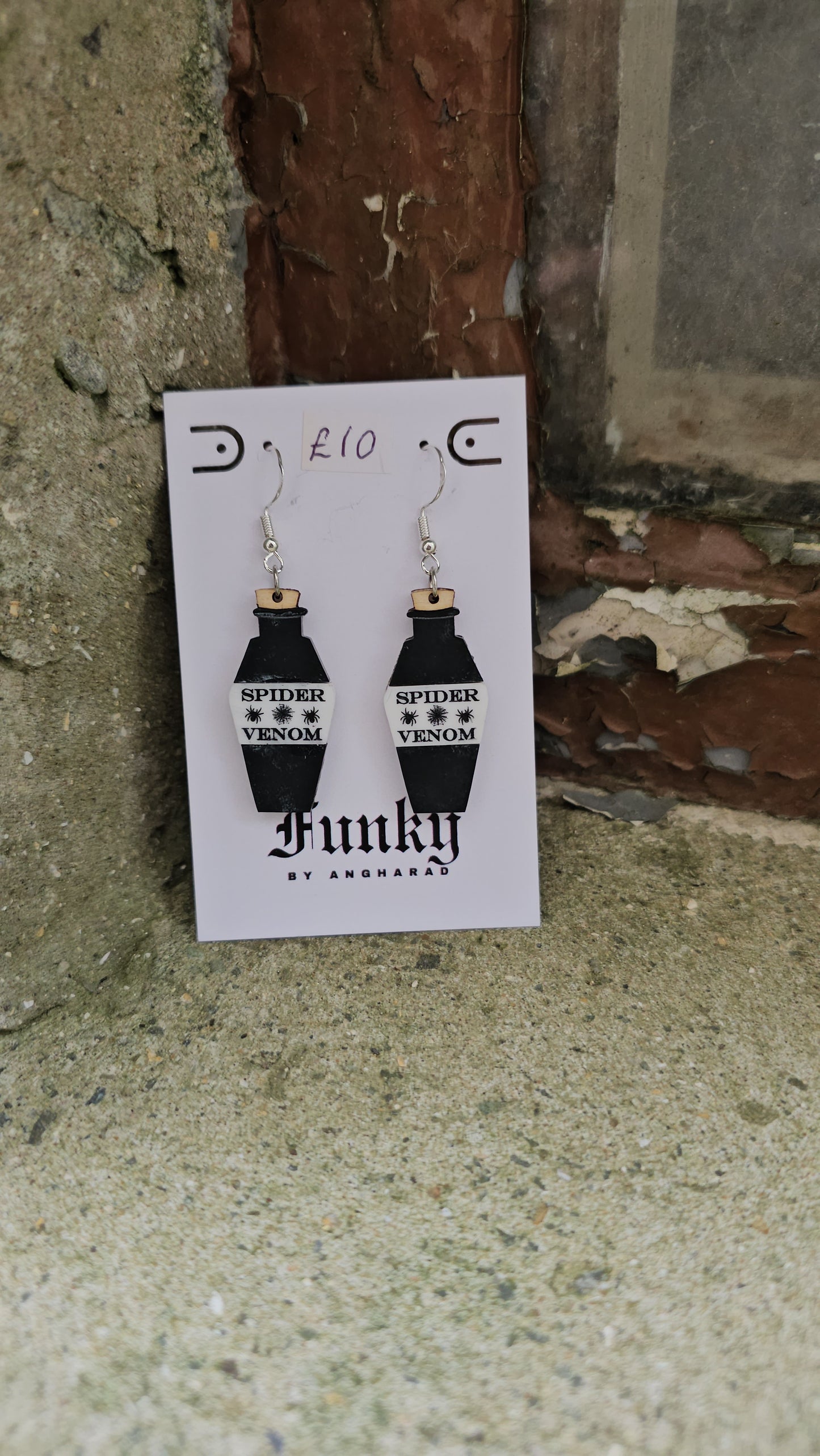 Pick your poison / poison bottle earrings