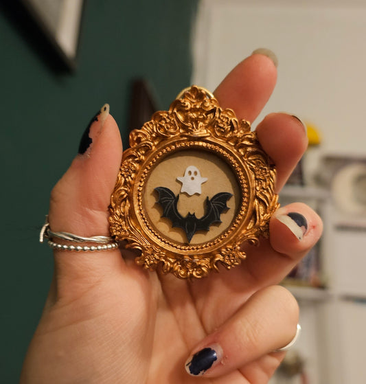 Bat and ghost mini frame