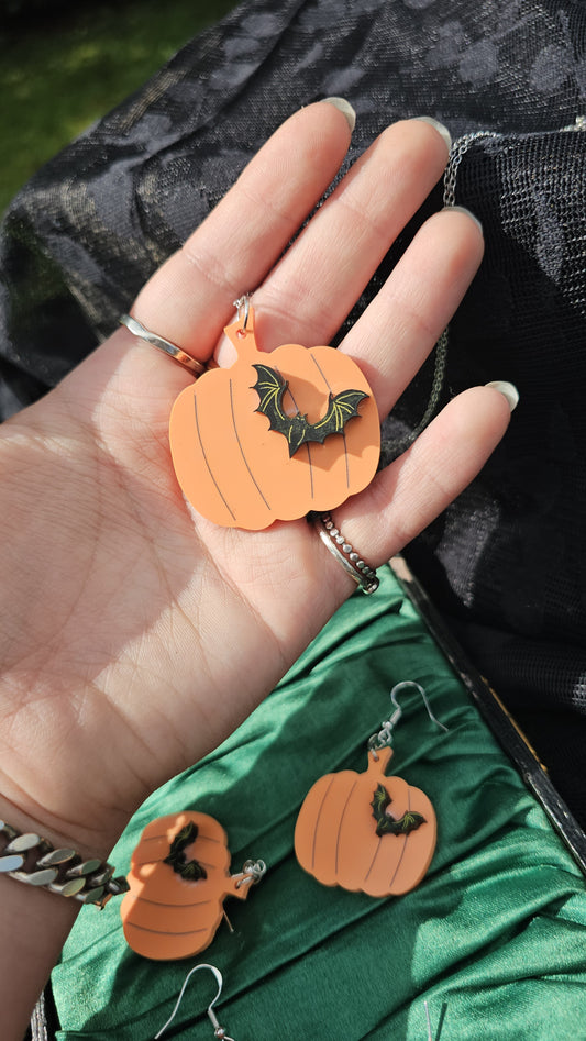 Pumpkin patch necklace