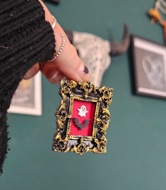 Bat and ghost mini frame