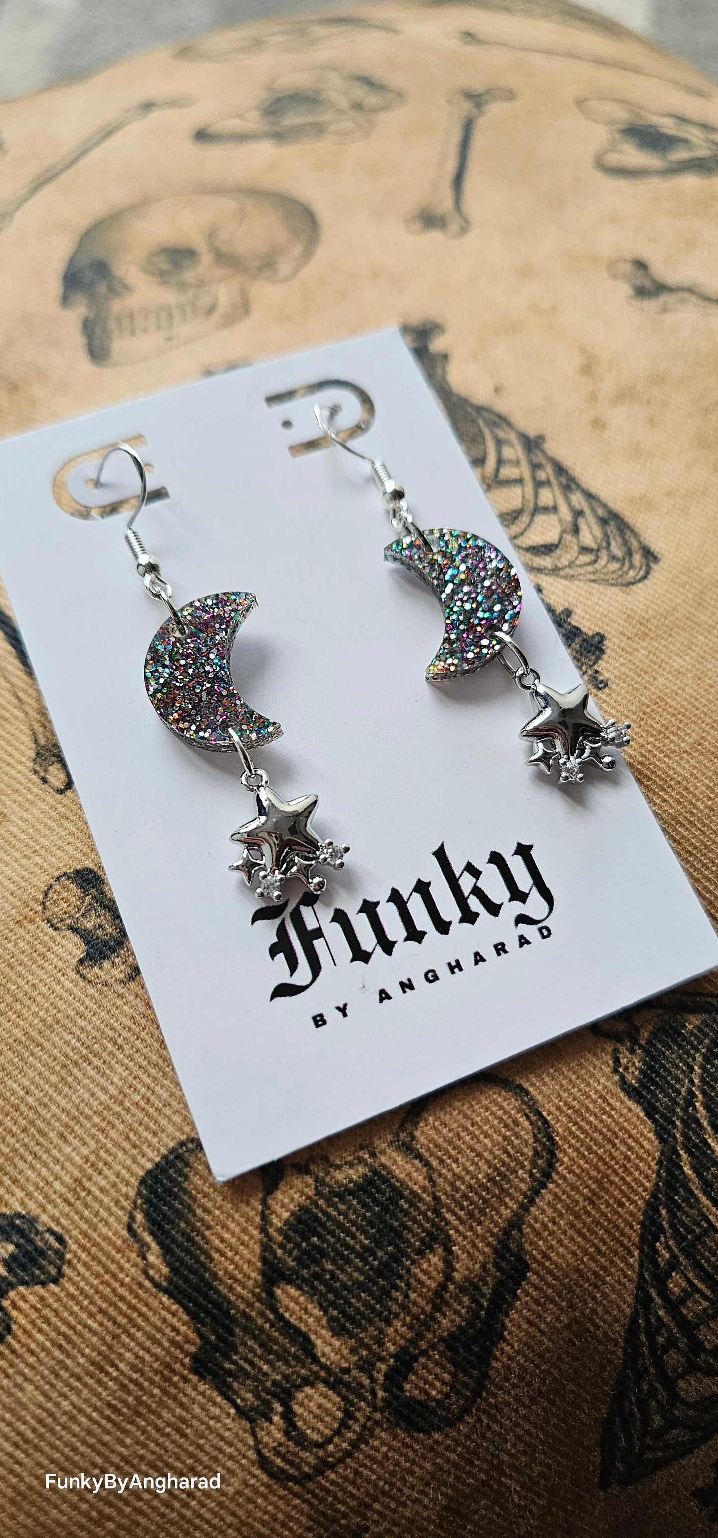 Glitter moon earrings