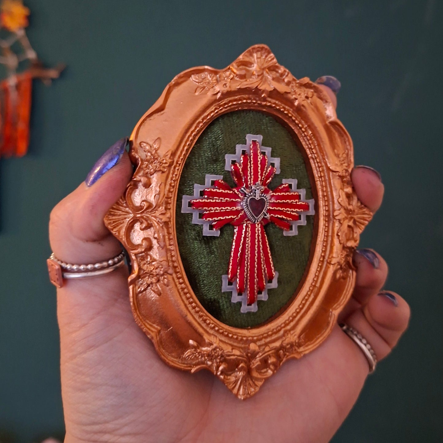 Gothic cross heart frame