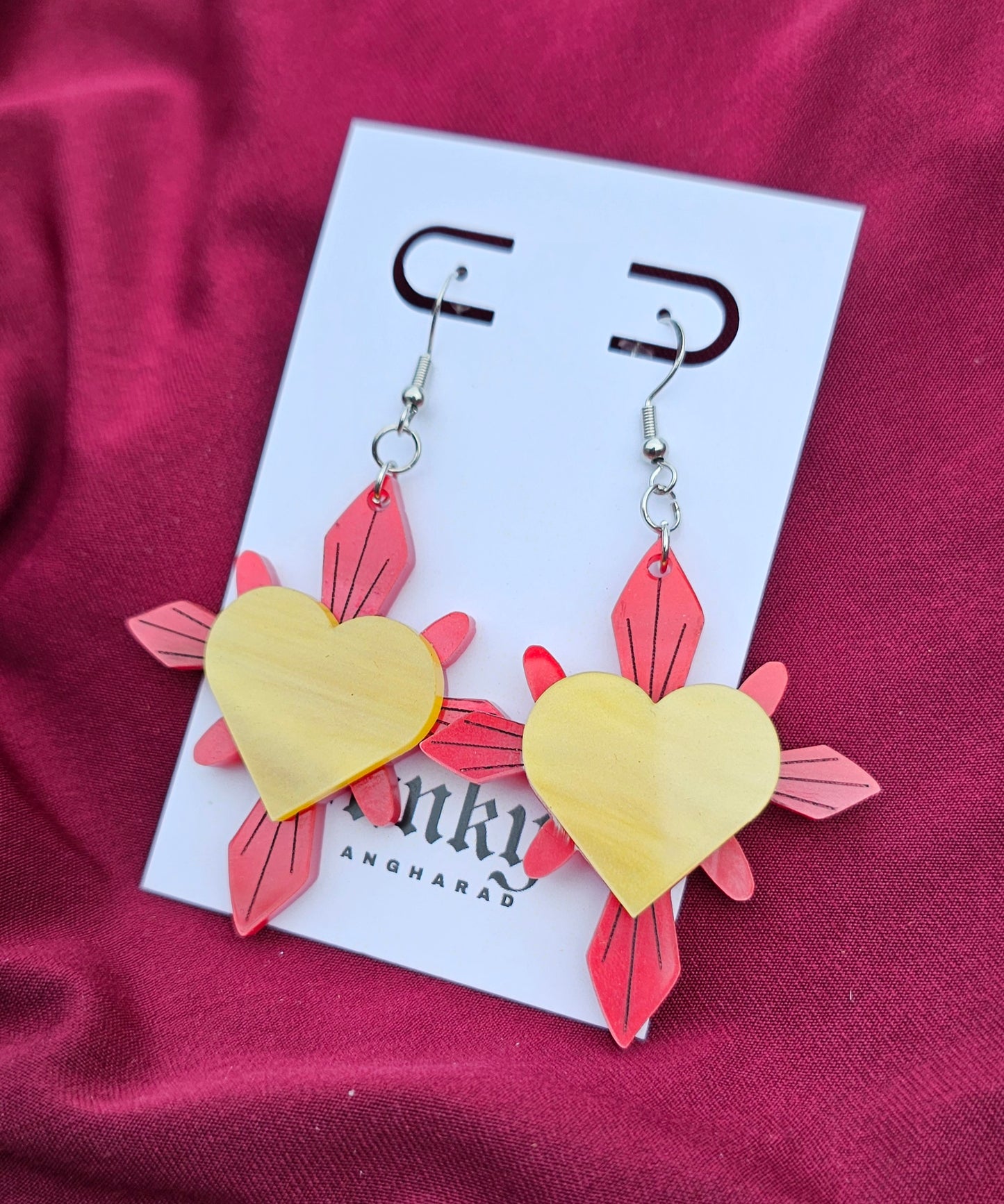 Red haunted hearts