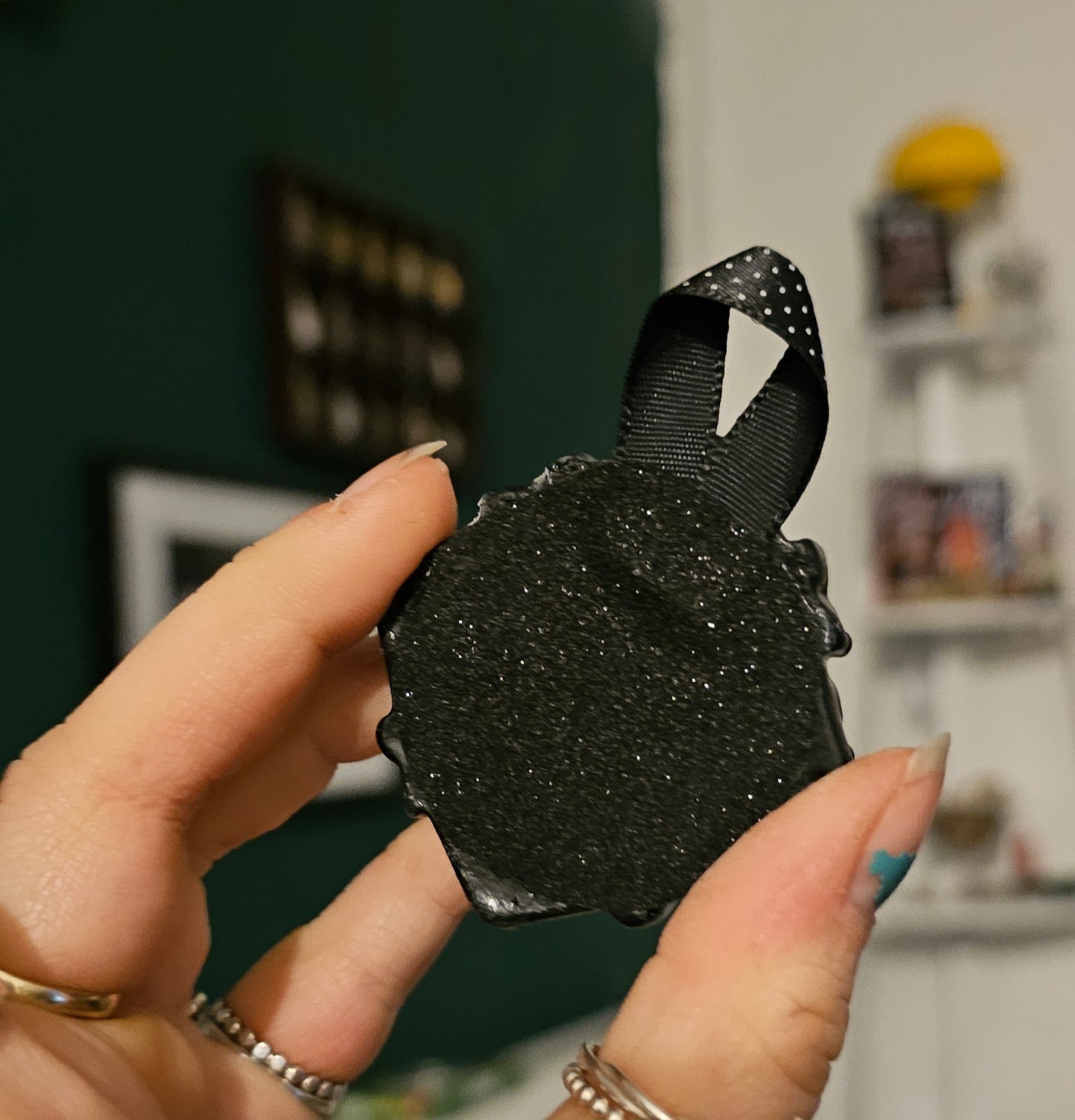 Red mirror skull frame