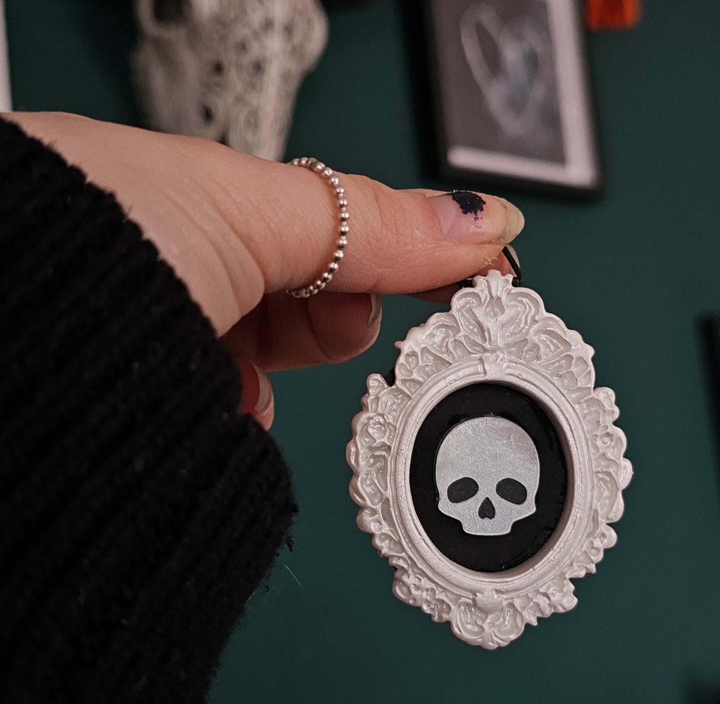 Skull mini frame