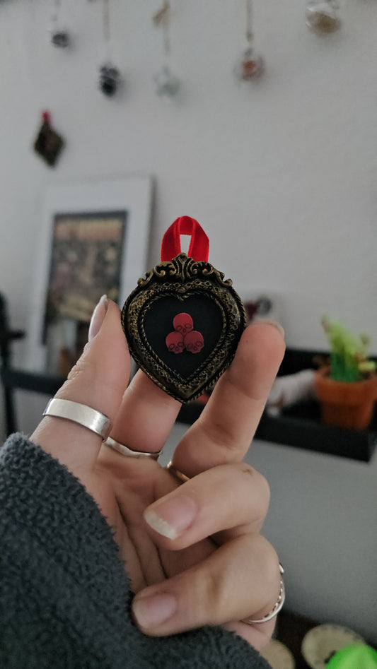 Red skull stack mini frame