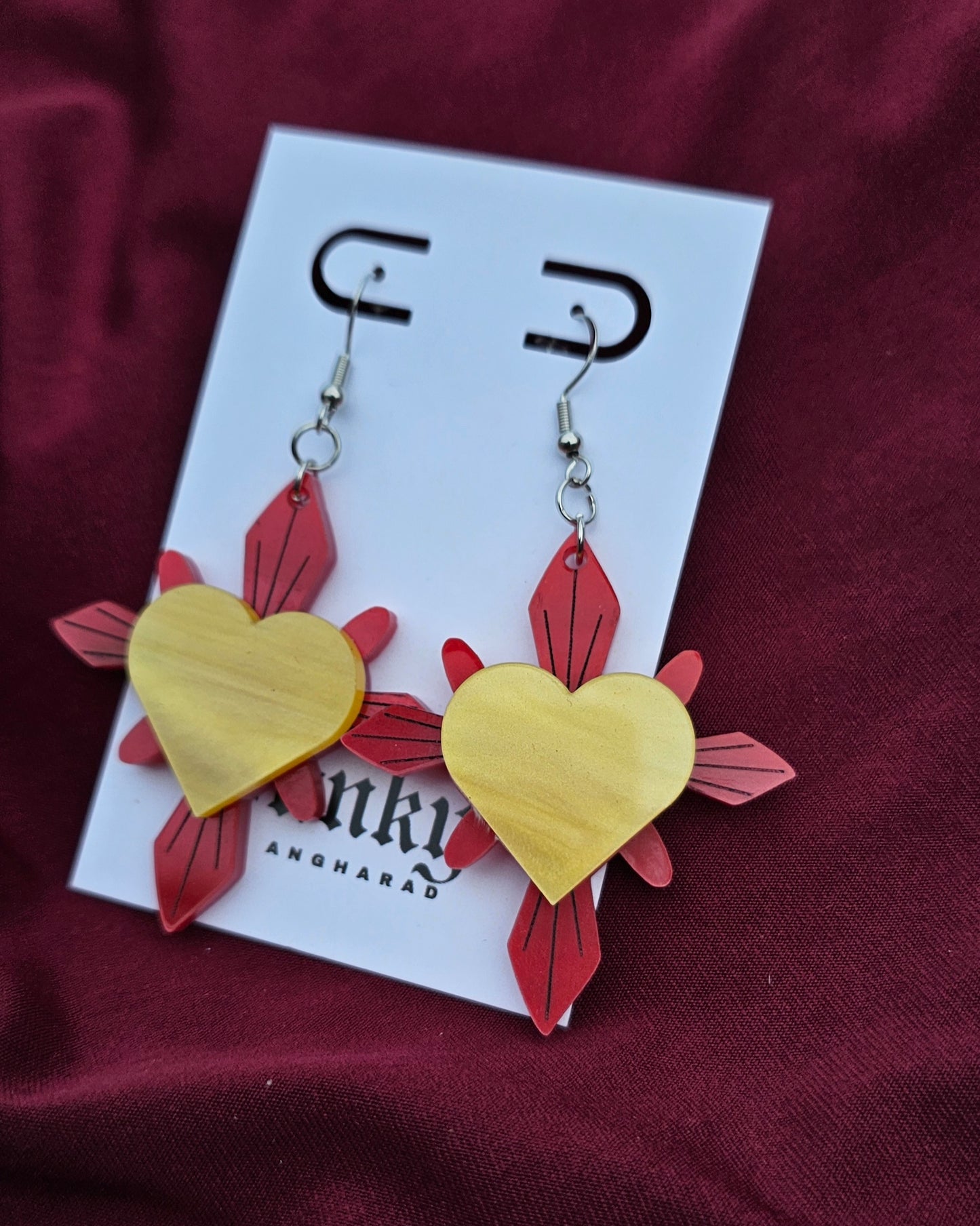 Red haunted hearts