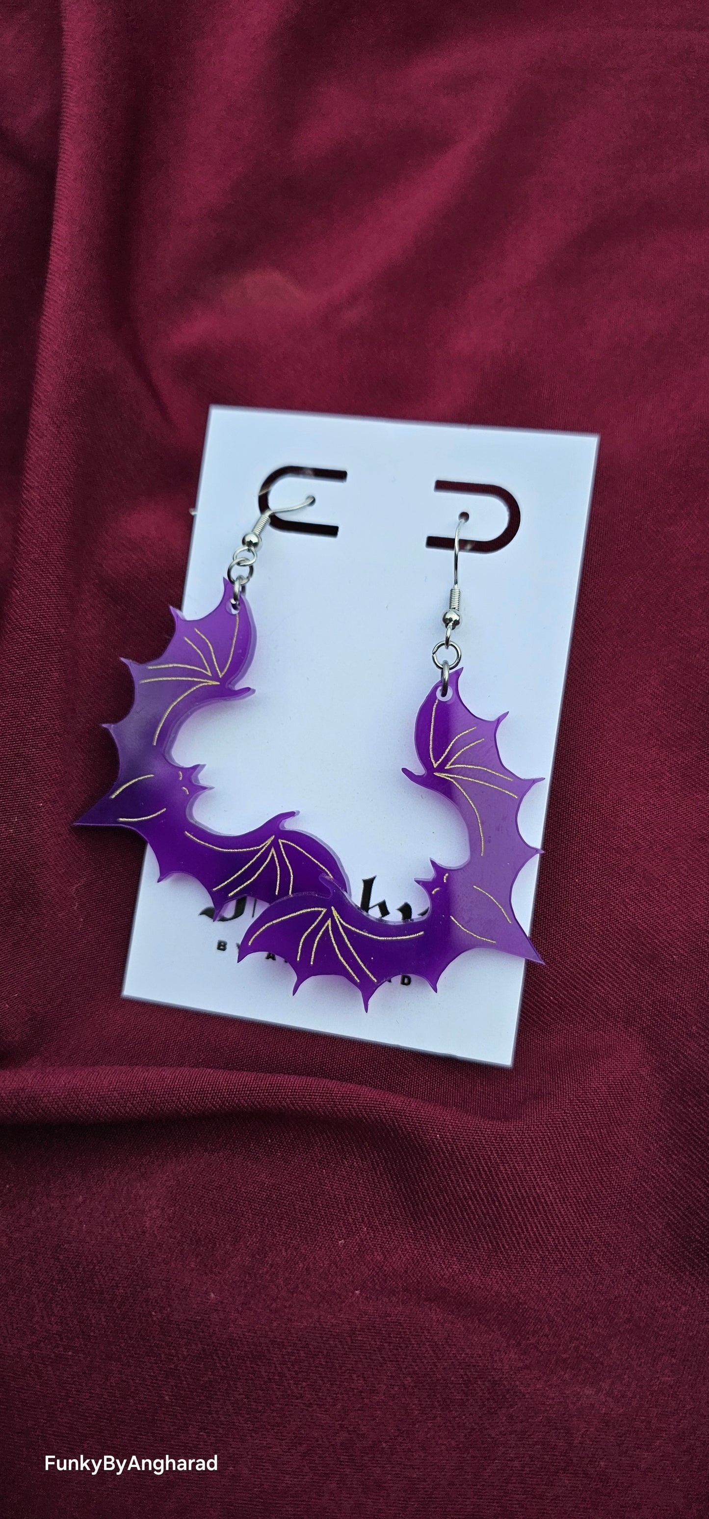 Creature of the night - purple