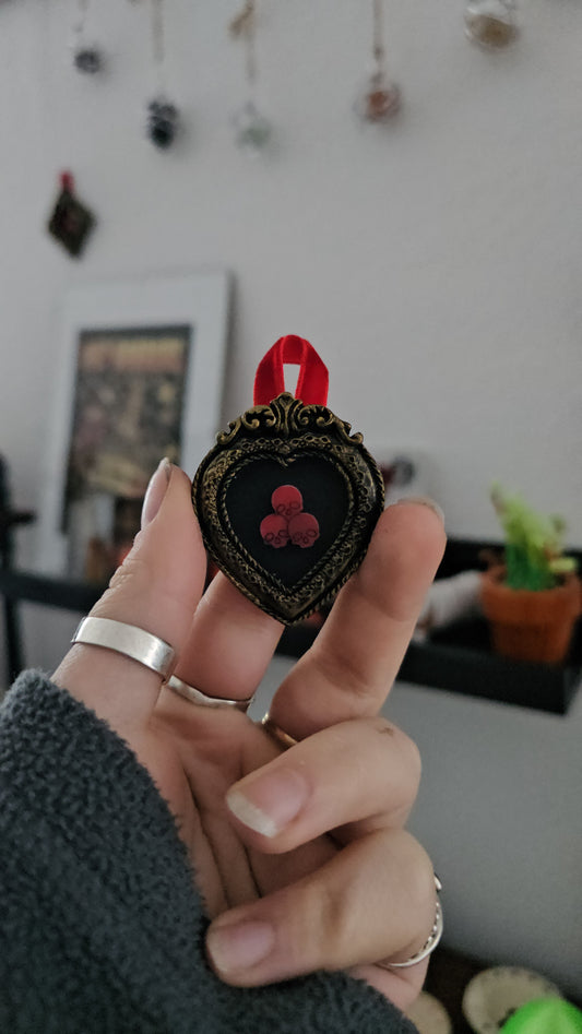 Red skull stack mini frame