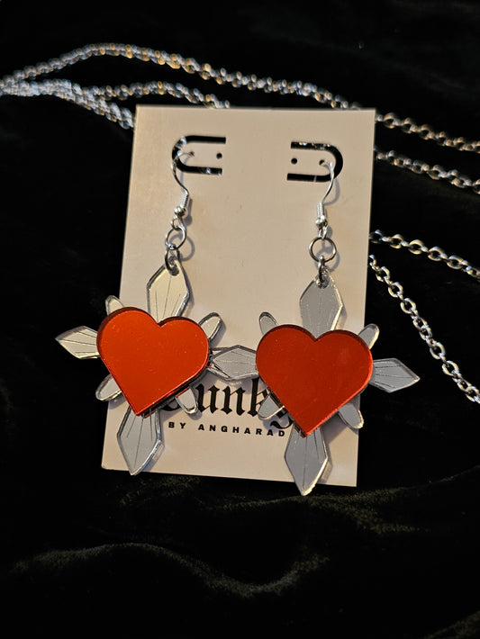 Mirror haunted hearts