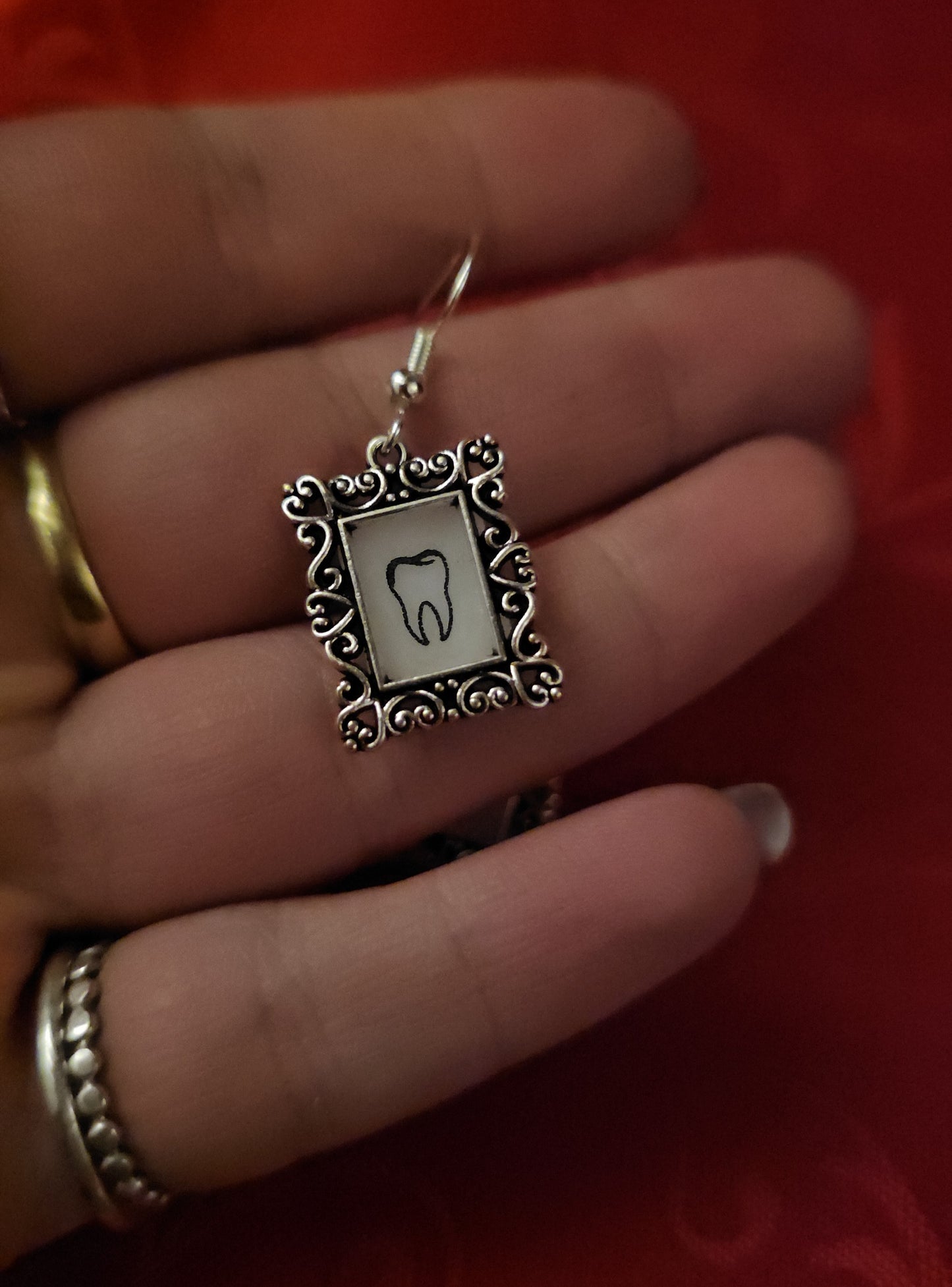 Mini frame earrings
