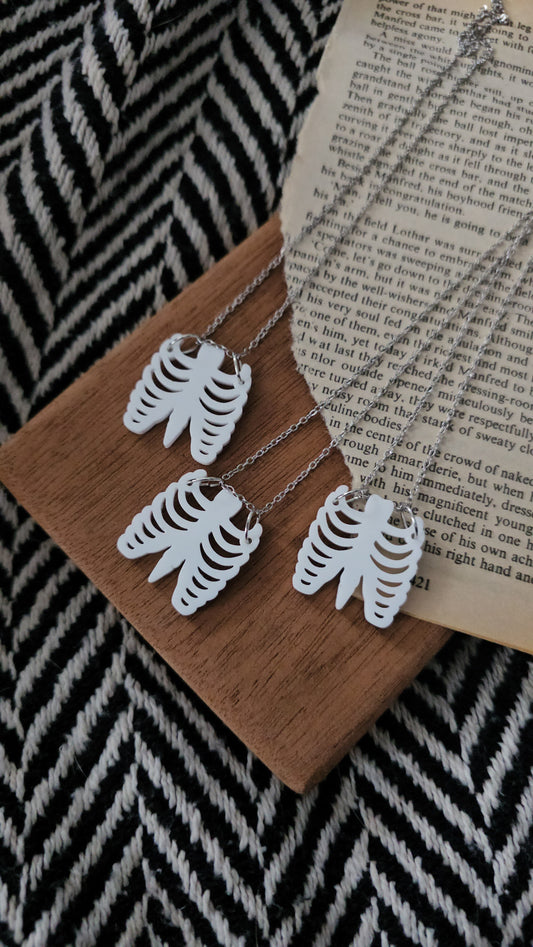 Rib cage necklace