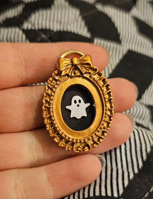 Mini ghost frame