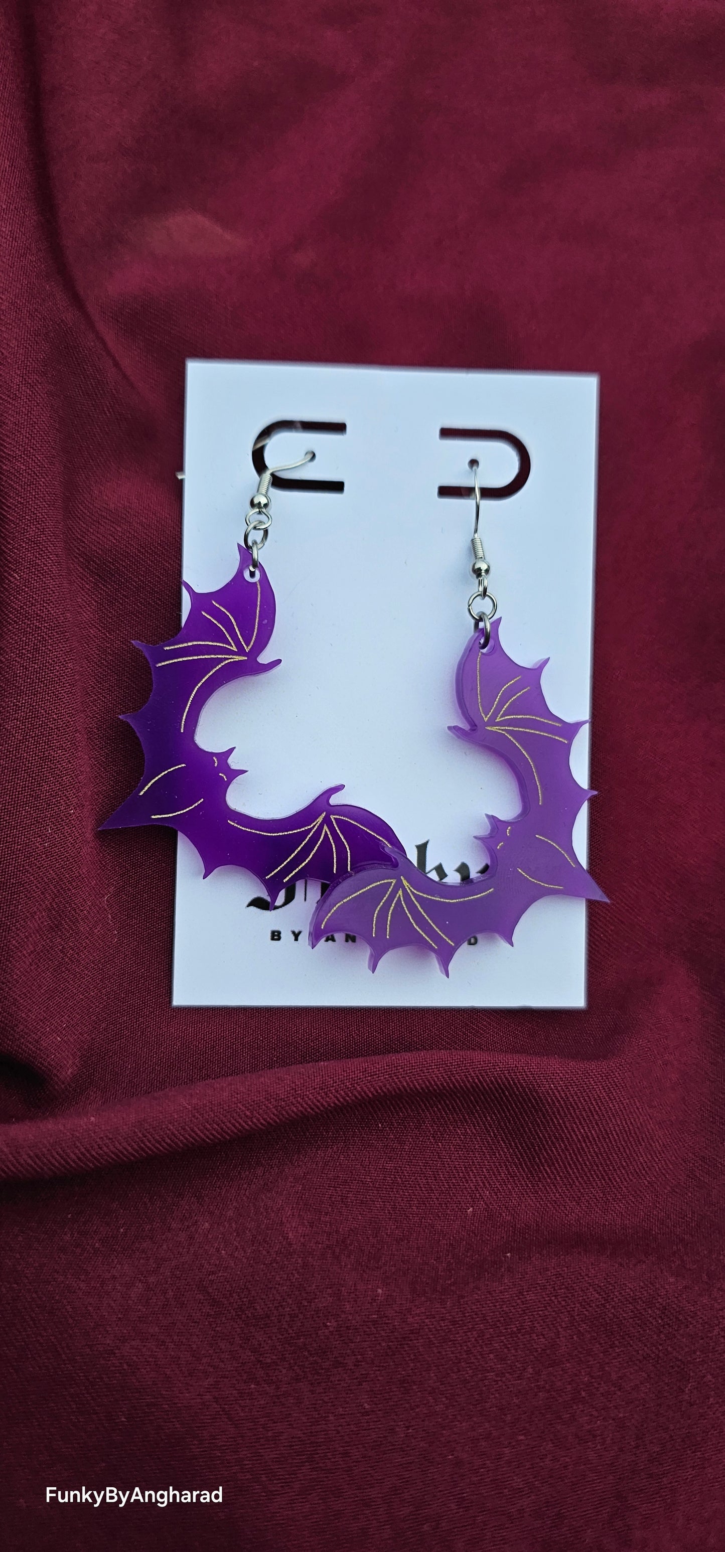 Creature of the night - purple