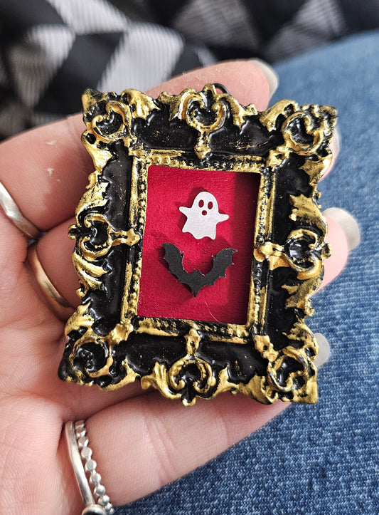 Bat and ghost mini frame