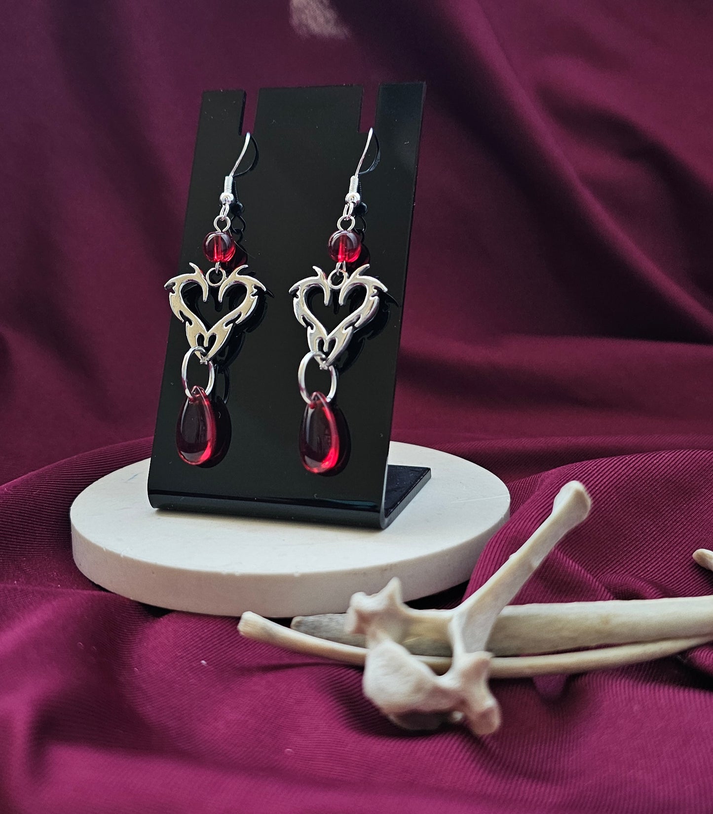 Cyber heart red