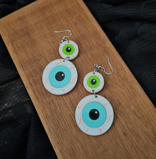 Creepy eye blue