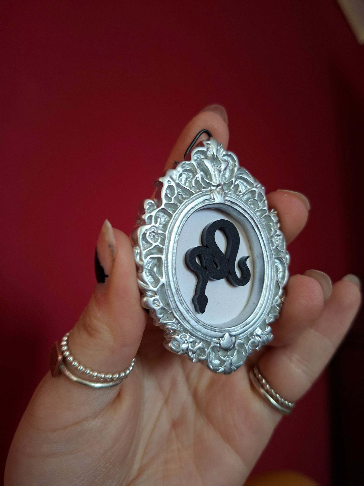 Black snake mini frame
